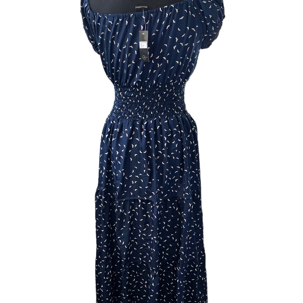 Ana and Kate dress - Picture 3 of 4